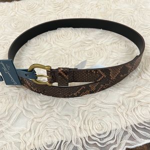 Universal Thread Snake Skin Small Belt